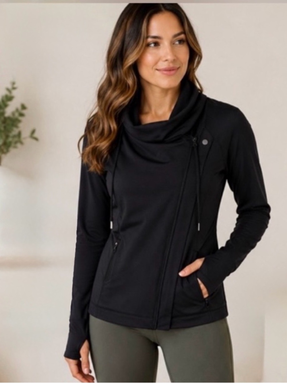 Lululemon Coast Easy Wrap Jacket Black Cowl Neck Zip Size 10